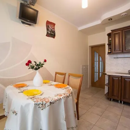 новобудова 2 кімнати вернадського 8