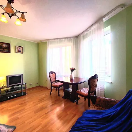 новобудова 2 кімнати вернадського 8 Apartamento *