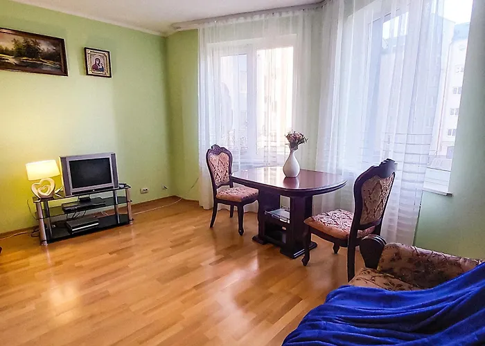 новобудова 2 кімнати вернадського 8 Apartamento *