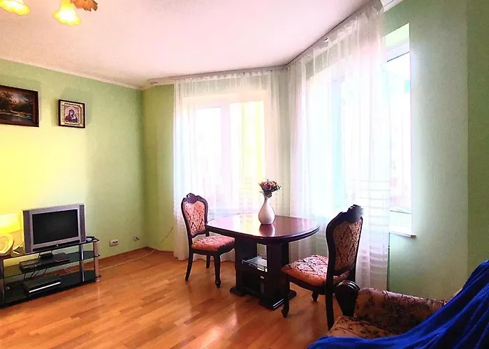 новобудова 2 кімнати вернадського 8 Apartamento *